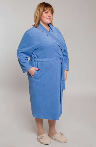 Blauer gestrickter Bademantel mit Taschen