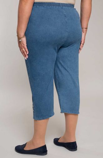 Jeansowe spodnie 3/4 z kieszeniami