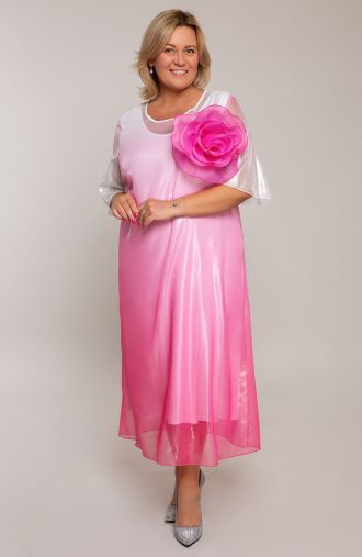 Rosa geblümtes Ombre-Kleid