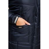 Marineblaue warme Jacke mit Kapuze